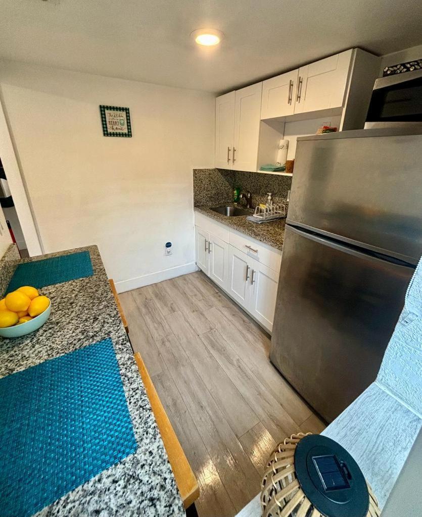 Nice Queen Bedroom - Best Location In Miami - Luggage Storage Service, Parking And Laundry Exteriér fotografie