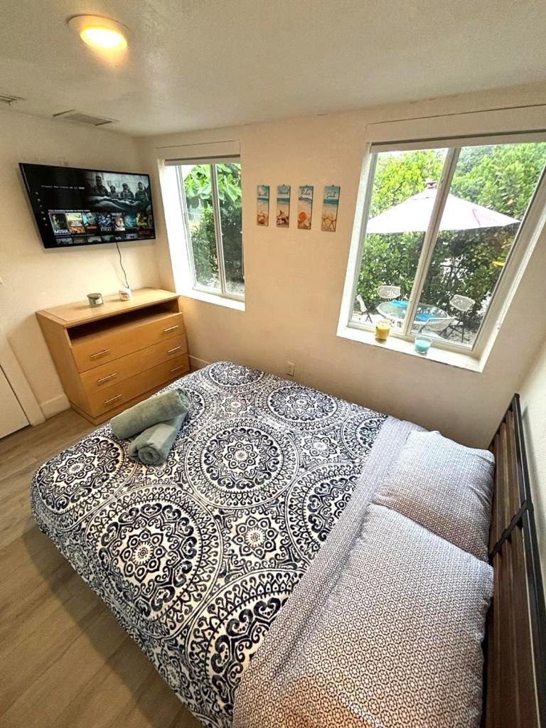 Nice Queen Bedroom - Best Location In Miami - Luggage Storage Service, Parking And Laundry Exteriér fotografie